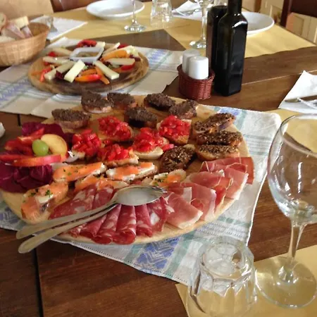 Alojamento de Acomodação e Pequeno-almoço Cantina Del Casale